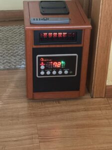 DR. Infrared Heater DR-998 compact infrared space heater review photo in cherry finish
